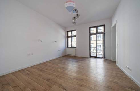 Apartament w Żelazku , dwa balkony, m.postojowe