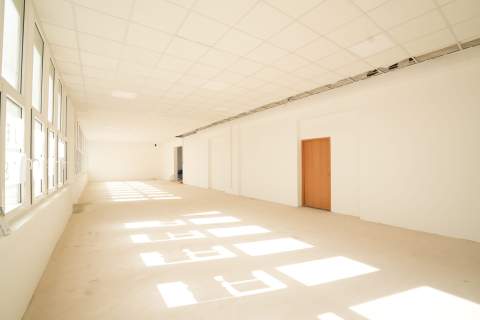 Lokal 191 m Witryna 25 m Parter Służewiec Mokotów