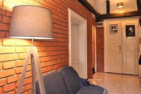 Kamienica inwestycyjna parking 8 aut - centrum
