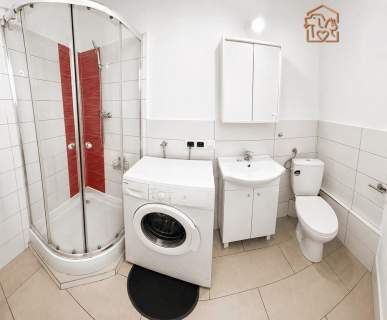 Duża kawalerka, 38 m2, pet-friendly - Mariacka 12