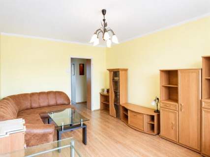 Wrzosowiak 2 pokoje 3 piętro balkon do odświeżenia