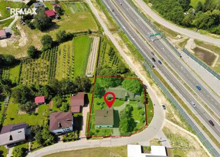 Przestronny dom na 20-arowej działce