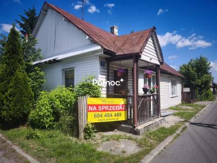Działka w centrum Piszczaca z domem do remontu