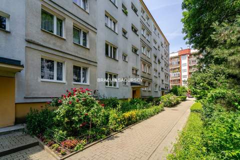 2-pok mieszkanie na Ugorku z widokiem na zieleń