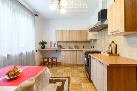 Dom 180 m2, garaż, 8ar, spokojna okolica