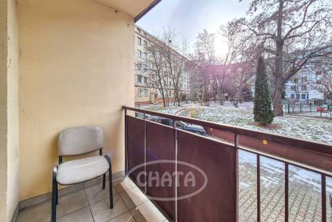 LOKAL BIUROWO-USŁUGOWY/40 M2 BALKON