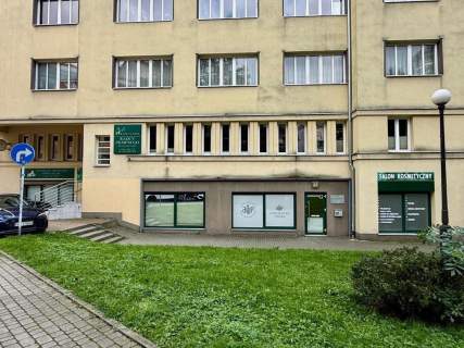 Wyposażony lokal w centrum miasta