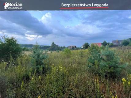 Kompleks działek z pięknym widokiem blisko jeziora