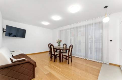 Apartament 4-pok.2023r.Przy Parku Zacz. Dorożki.