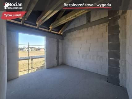 Nowoczesny budynek w stanie deweloperskim premium 
