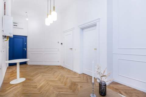STARE MIASTO - 31M2 - NOWE - CENA BRUTTO - 837 000