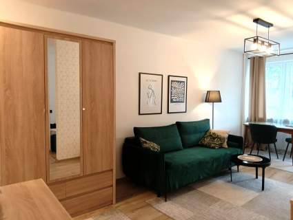 Duża kawalerka balkon, komórka, mp- Zwierzyniecka