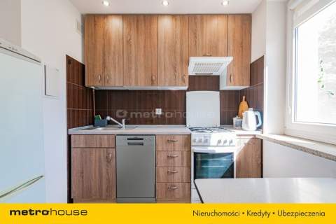 4 pokoje po generalnym remoncie Balkon Parking