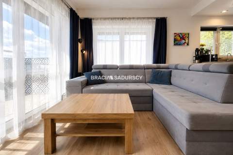 Niepołomice dwupoziomowe mieszkanie z ogród 150m2