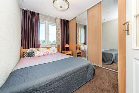 Oddzielna kuchnia, 2 balkony, piwnica, 61 m