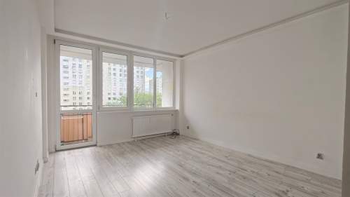 Mieszkanie 54 mkw. 3 pokoje Ustronie Radom loggia 