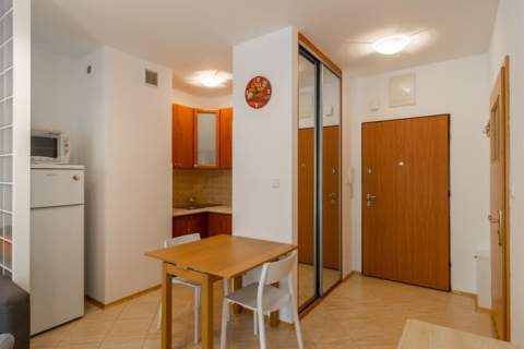 2 pokoje balkon i mp w garażu- Jastrzębowskiego 24