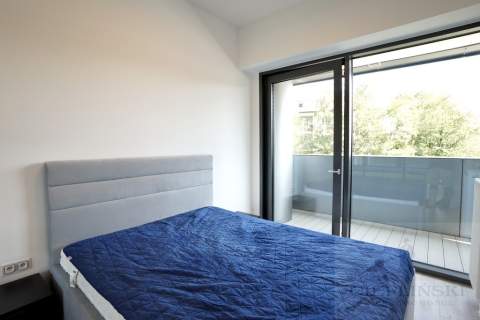 HANZA TOWER / 3 POK. / TARAS / 52M
