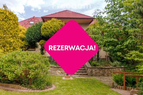 Wyjątkowy bliźniak z bajkowym ogrodem 