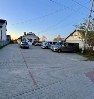 Budynek handlowo-usługowy z działką 75a Łętownia