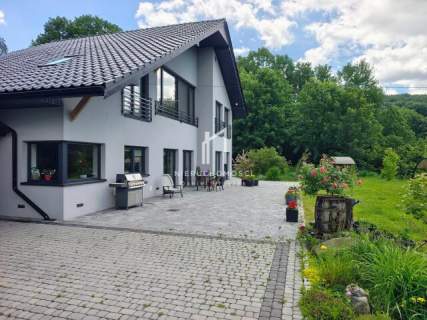 NOWOCZESNA NIERUCHOMOŚĆ INWESTYCYJNA Z PRYWATNYM APARTAMENTEM...
