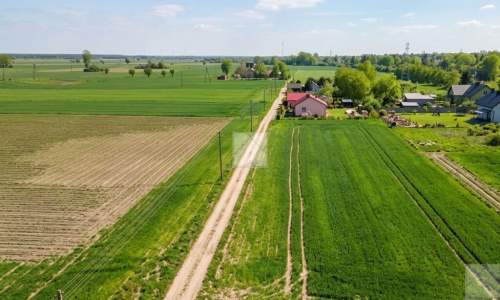 Atrakcyjna działka budowlana - WZ na dwa domy 