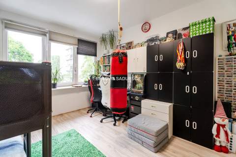 2 pokoje 51,32 m duży balkon os. Handlowe