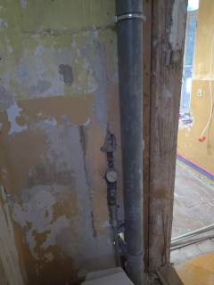Kawalerka 33,60m2piwnica, działka, komórka i strych