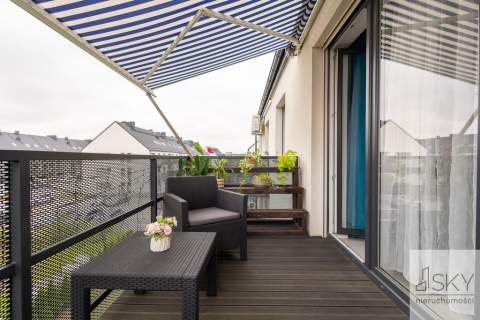 90m , 2 poziomy, 2 miejsca park., balkon, 4 pokoje