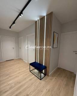 Na wynajem 4-pokojowy apartament blisko metra