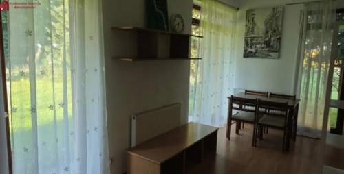 przytulne mieszkanie z ogródkiem