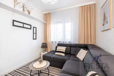 ul. Szamotulska, 2 pokoje, balkon, m.postojowe