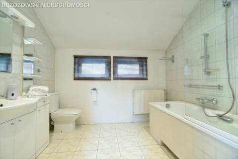 Wawer, dom 230 m2, działka 1184 m2
