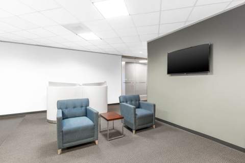 Wybierając przystosowaną do zespołów w Regus Zana