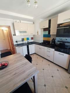 3 pokoje, powierzchnia 60.90m2, balkon, III piętro,Kalisz