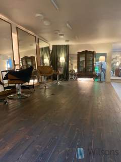 28 m2- Mokotowska street - branża beauty