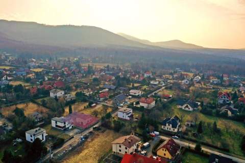 Budynek typu kostka do remontu
