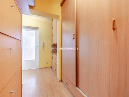 2-pokojowe mieszkanie z oddzielną kuchnią,balkon