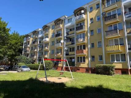 I PIĘTRO - 2 pokoje z balkonem od południa