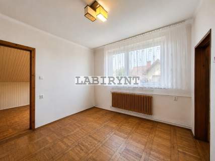 Poraj, dom 150m2, dwurodzinny, wszystkie media