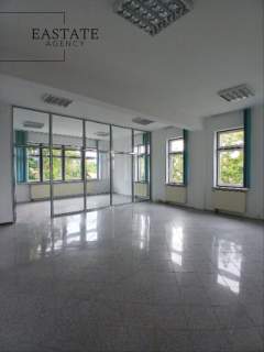 Lokal, Darmowy Parking, Blisko SKM