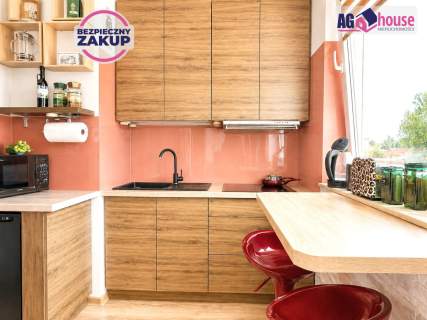 apartament z balkonem Czwarty Żagiel garaż