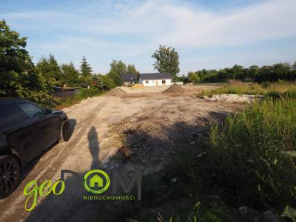Działka 1067 m2 36x30 Okszów