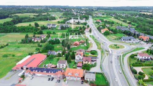 Działka mieszkaniowo-usługowa 16 arów przy DK94