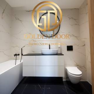 Nowoczesny apartament przy jeziorze