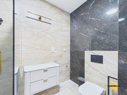 Plaza Tower II 56,12 m klimatyzacja garaż