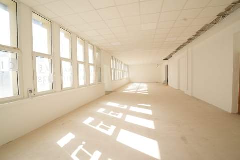 Lokal 191 m Witryna 25 m Parter Służewiec Mokotów