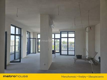 Apartament 115 m z tarasem 80 m Ścisłe centrum