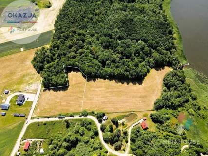 Z możliwością zabudowy, widokiem na jezioro