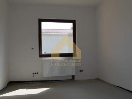 Lokal mieszkalny z garażem o pow. 194 m2 ogród